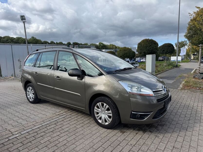 Citroen C4 Picasso 99.000 km 4.750 € Essen 45356