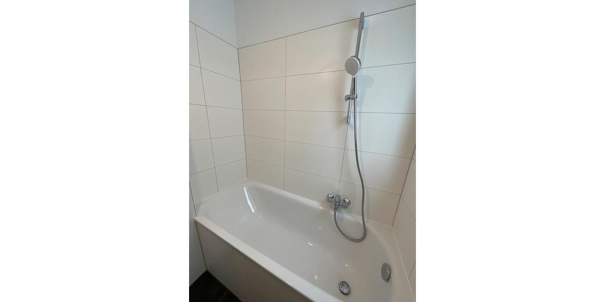 Etagenwohnung Düsseldorf Stadtbezirk 8 - 2 Zimmer, 57 m&sup2;, 912&euro; | Angebot:25590540