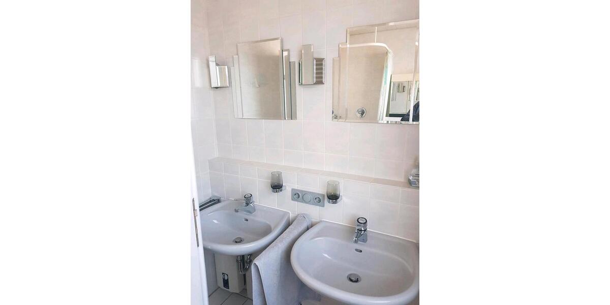 Etagenwohnung Solingen Wald - 3 Zimmer, 83 m&sup2;, 800&euro; | Angebot:26335365