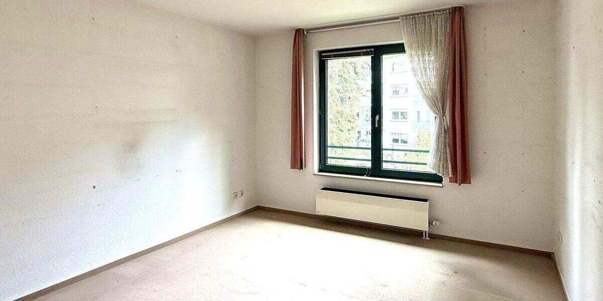 Etagenwohnung Düsseldorf Holthausen - 3 Zimmer, 84 m&sup2;, 348.000&euro; | Angebot:24048058