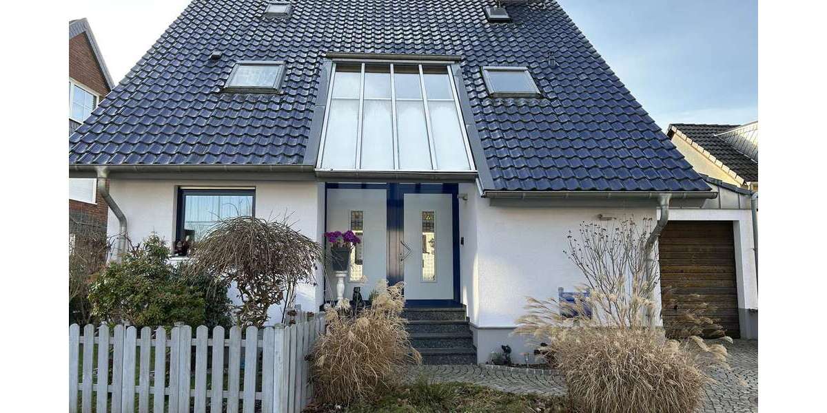 Haus zum Kaufen in Hilden 595.000 € 125 m² 3 zimmer