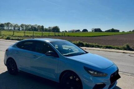 Hyundai i30 90.000 km 22.000 &euro; Bedburg 50181