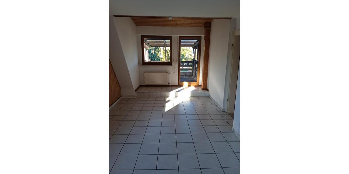 Einfamilienhaus Langenfeld (Rheinland) - 6 Zimmer, 200 m&sup2;, 1.600&euro; | Angebot:25378279