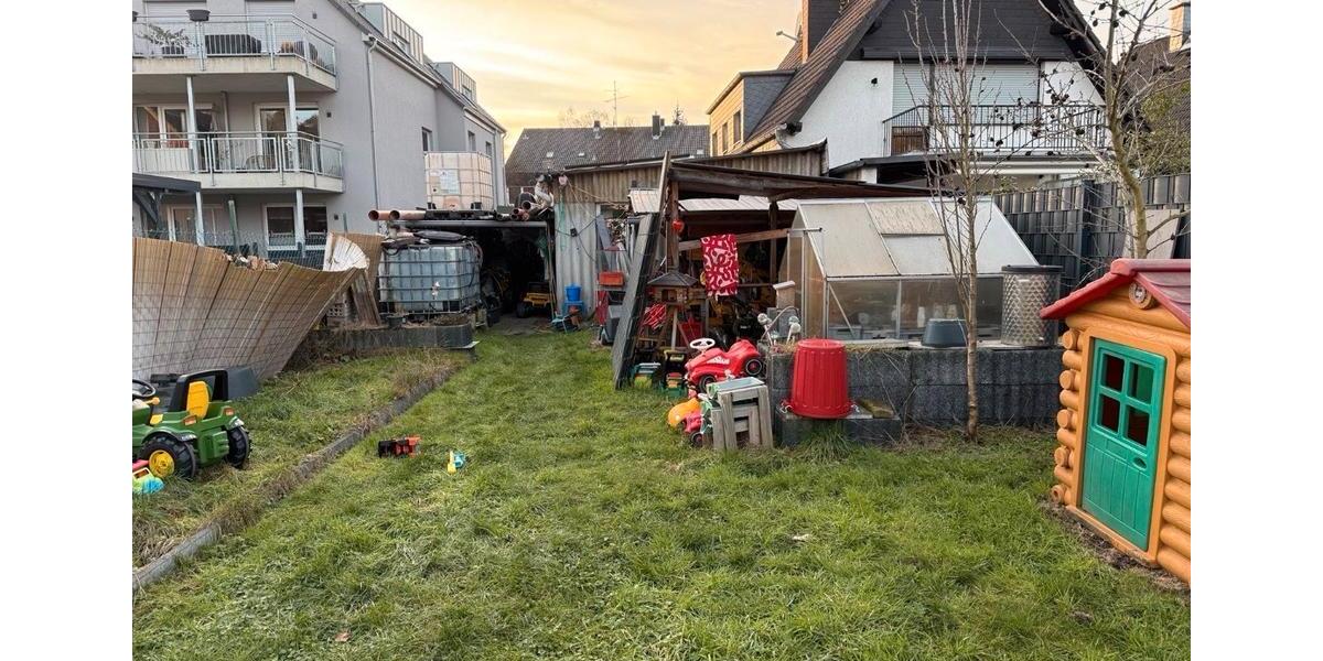 Einfamilienhaus Langenfeld (Rheinland) - 7 Zimmer, 100 m&sup2;, 333.000&euro; | Angebot:26455213