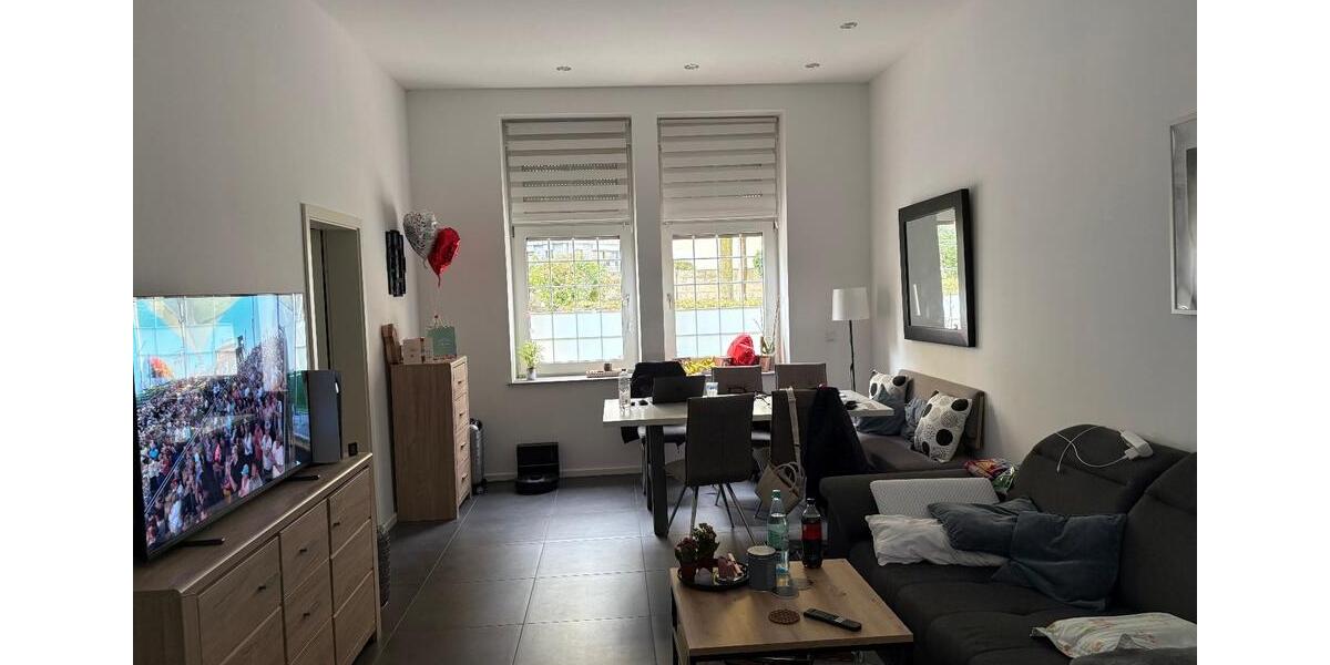 Eigentums- Maisonettewohnung inkl. geräumiger Terasse und Garten 3.5 zimmer