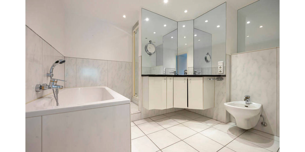 Etagenwohnung Düsseldorf Hubbelrath - 5 Zimmer, 169 m&sup2;, 535.000&euro; | Angebot:25744335