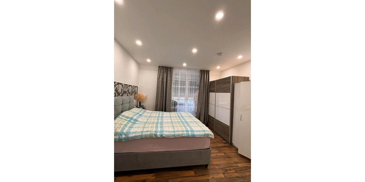 Dachgeschosswohnung 3 Zimmer 3 zimmer