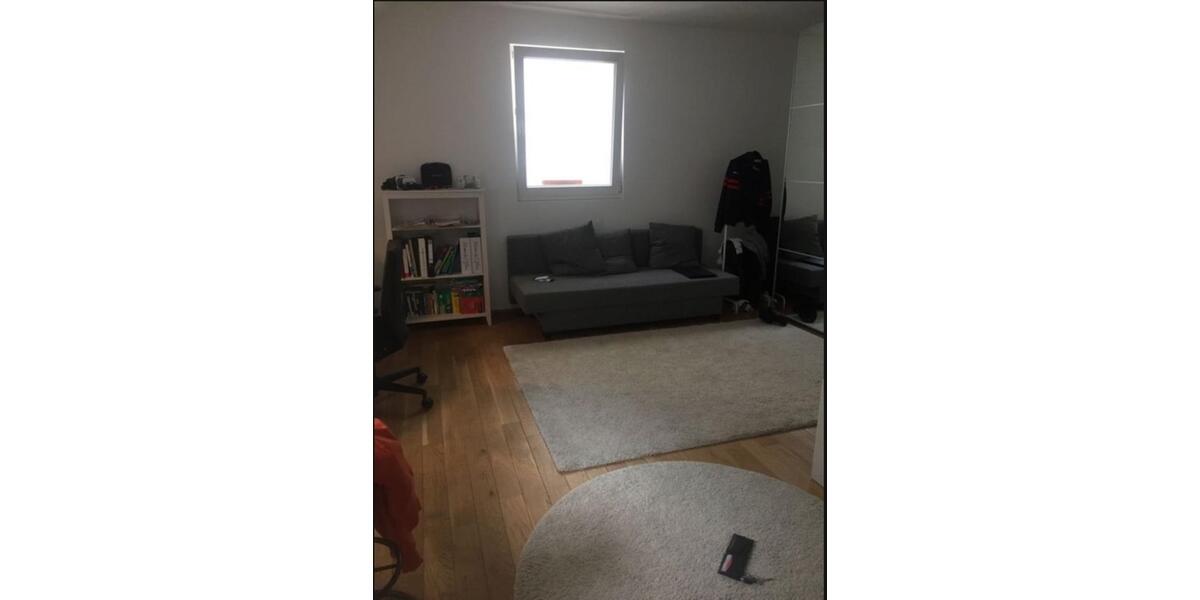 Freistehendes Zweifamilienhaus mit Garten in Düsseldorf Heerdt 8 zimmer