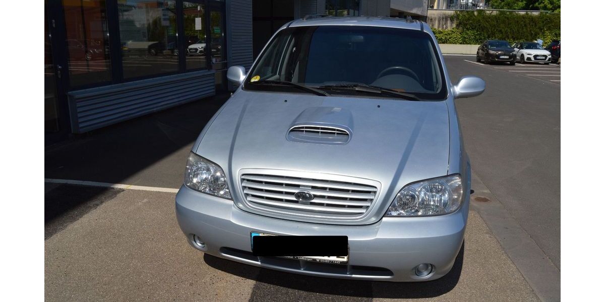 Kia Carnival 97.000 km 7.890 &euro; Mönchengladbach 41236