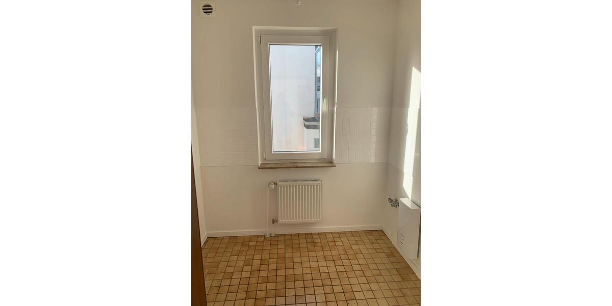 Etagenwohnung Haan - 2 Zimmer, 60 m&sup2;, 680&euro; | Angebot:25804032