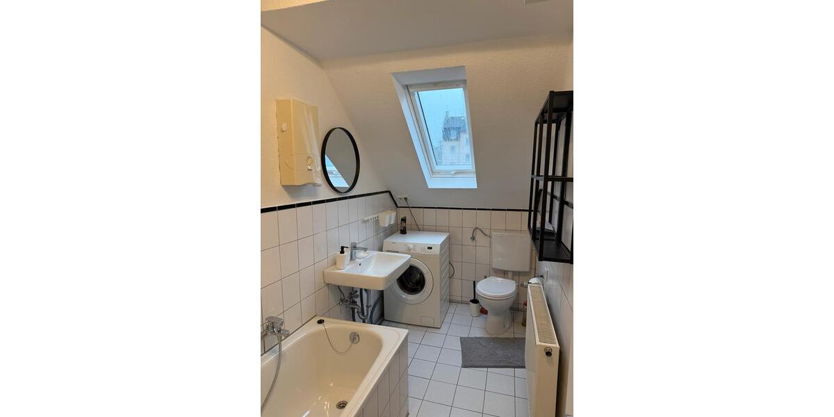 Möblierte 4er-WG Vermietung mit Küche (Spülmaschine, Airfryer,…) 1 zimmer