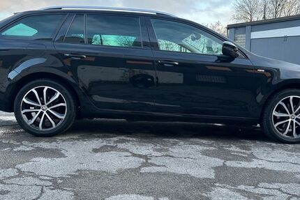 Skoda Octavia 116.000 km 16.200 &euro; Düsseldorf 40489