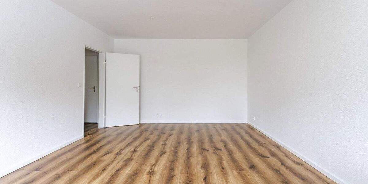 1 Zimmer-Wohnung mit großem Balkon 1 zimmer