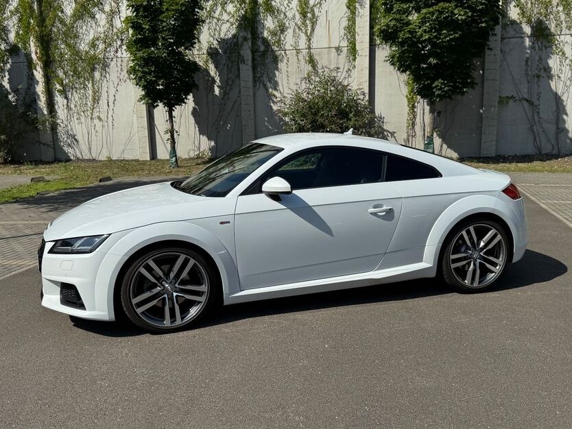 Audi TT 98.600 km 22.900 € Köln 50933