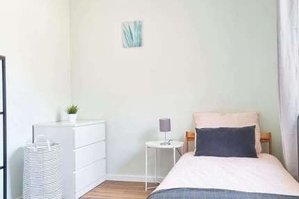 Zimmer Köln Altstadt-Süd - 529&euro; | Angebot:26955081