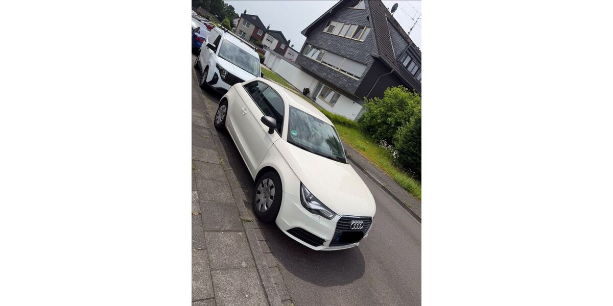 Audi A1 115.000 km 8.000 &euro; Leverkusen 51377