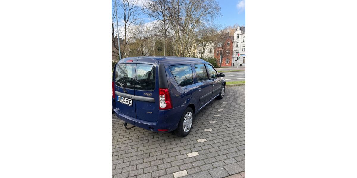Dacia Logan 127.737 km 2.950 &euro; Mülheim an der Ruhr 45468
