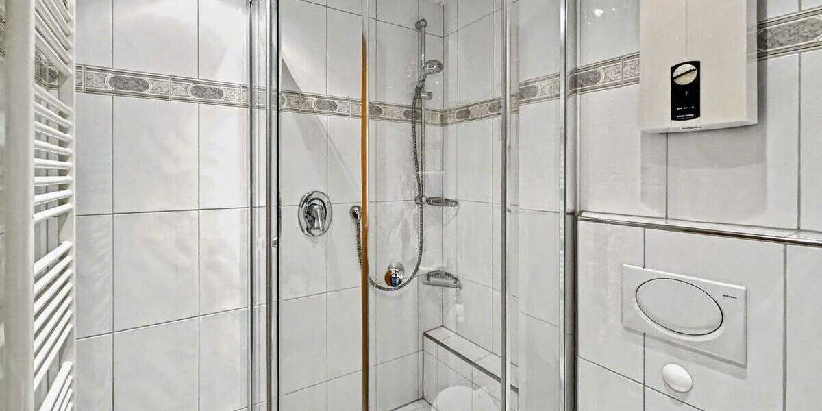 Familienfreundliches Reihenmittelhaus mit Garten und Garage - Raum für Ideen in Erkrath-Hochdahl 6 zimmer