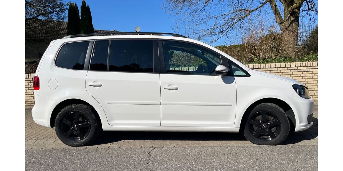 VW Touran 236.000 km 6.000 &euro; Grevenbroich 41516