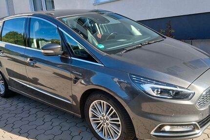 Ford S-Max 207.000 km 20.999 &euro; Viersen 41747