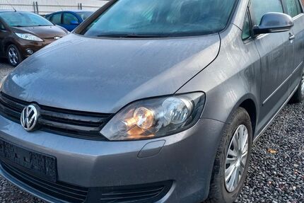 VW Golf 133.700 km 3.999 &euro; Kaarst 41564