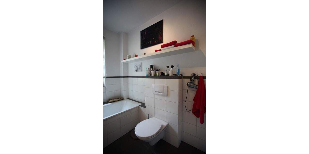 Etagenwohnung Meerbusch Osterath - 4 Zimmer, 135 m&sup2;, 699.000&euro; | Angebot:25692009