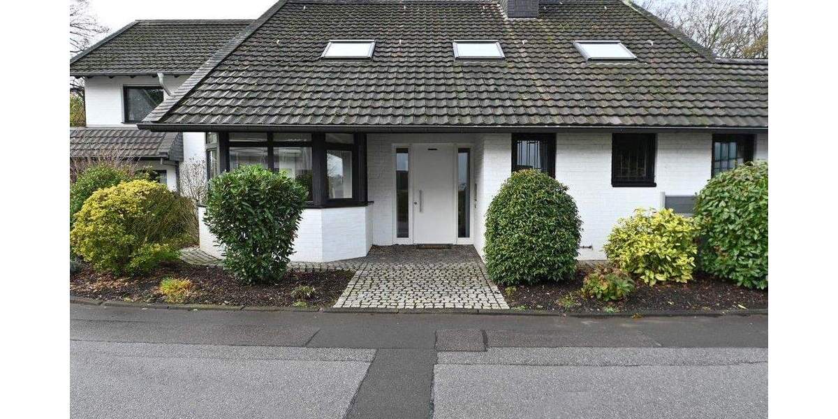 Einfach Schöner Wohnen :) Klassisches Landhaus in modernem Look in Metzkausener Bestlage 9 zimmer