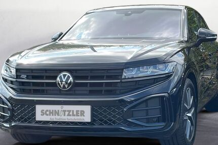 VW Touareg 35.698 km 61.950 € Hilden 40721