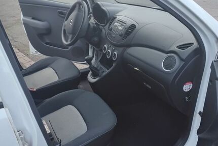 Hyundai i10 162.000 km 2.200 &euro; Mülheim An Der Ruhr 45481