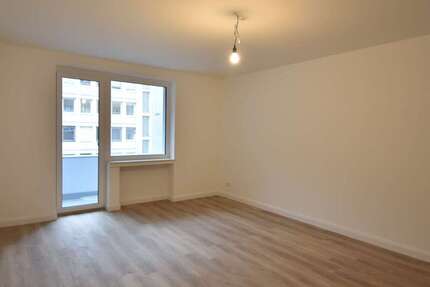 Wohnung zum Mieten in Düsseldorf 1.170 € 62.93 m² 2 zimmer