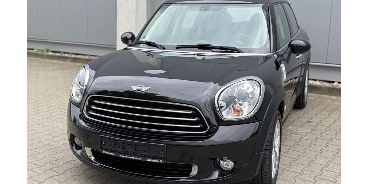 Mini Countryman D (Cooper) 95.000 km 9.590 &euro; Düsseldorf - Bezirk 8 40231