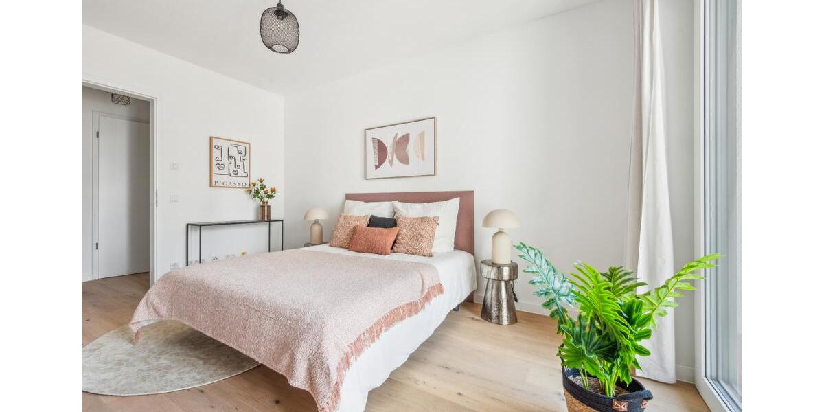 Dachgeschoßwohnung Düsseldorf Stadtbezirk 3 - 5 Zimmer, 129 m&sup2;, 2.470&euro; | Angebot:25614432