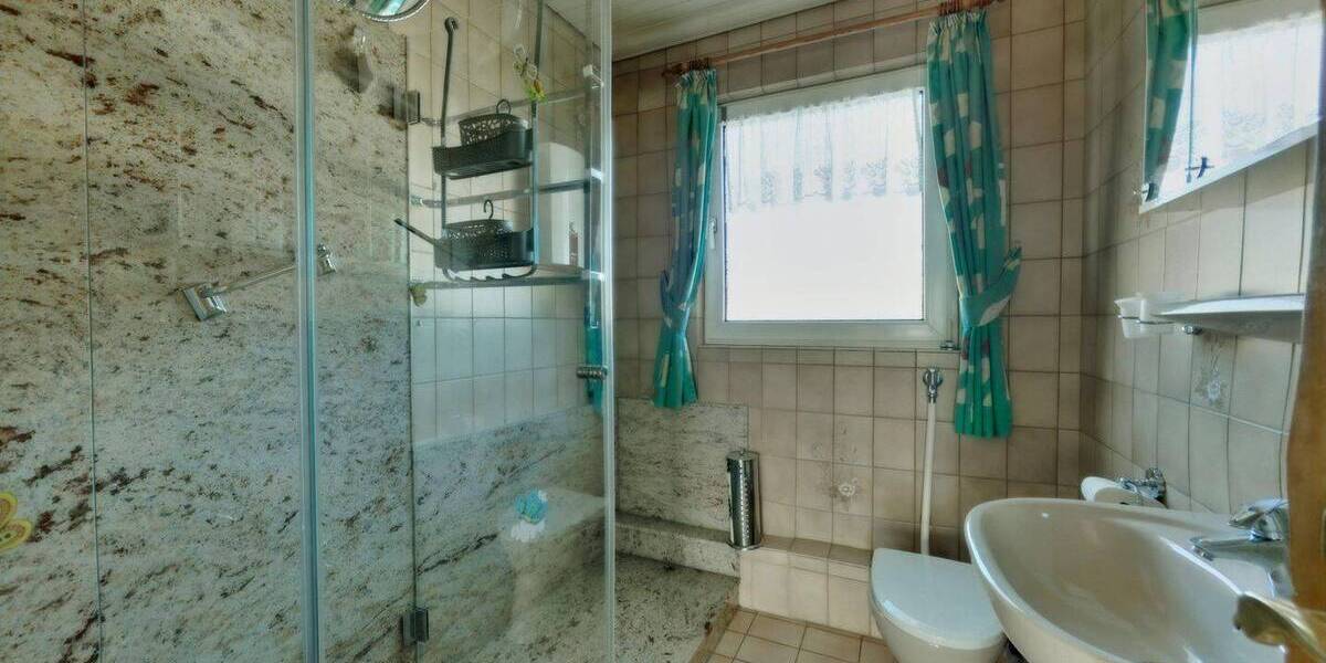 Doppelhaushälfte Wülfrath Innenstadt - 5 Zimmer, 148 m&sup2;, 475.000&euro; | Angebot:26320436