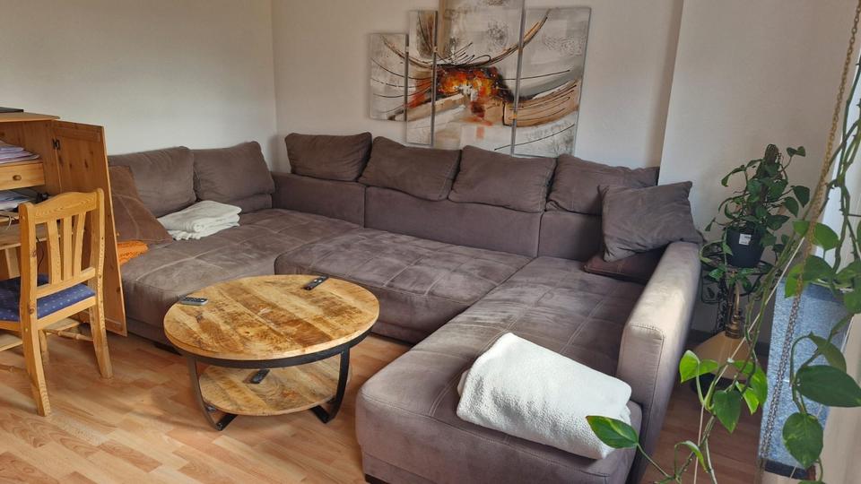 Etagenwohnung Krefeld Fischeln - 2 Zimmer, 52 m&sup2;, 560&euro; | Angebot:25658369