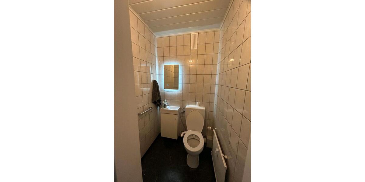 Etagenwohnung Langenfeld (Rheinland) - 5 Zimmer, 115 m&sup2;, 1.380&euro; | Angebot:25796052