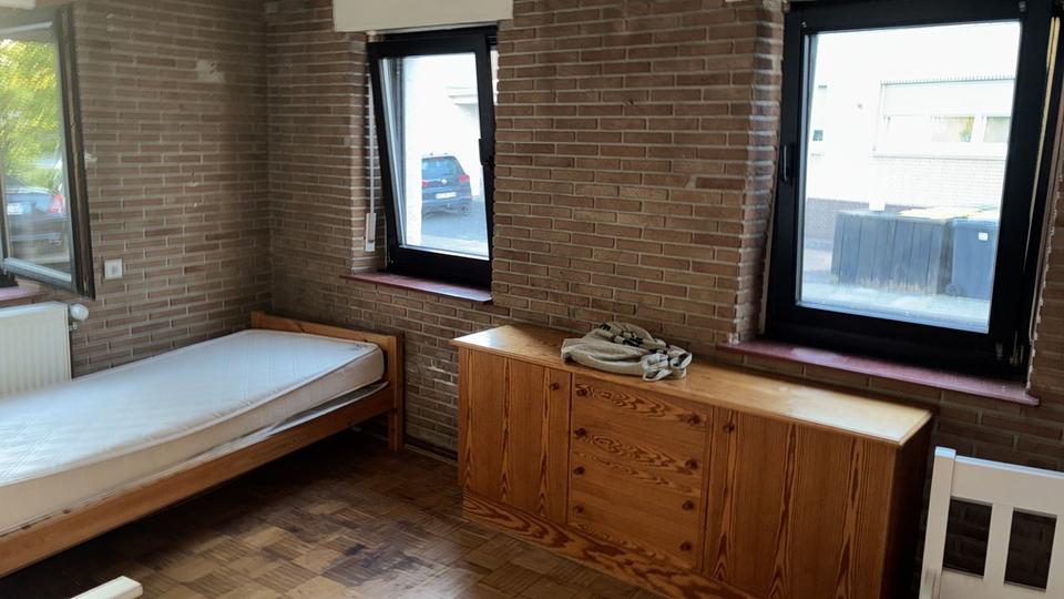 Einfamilienhaus Mönchengladbach Nord - 5 Zimmer, 150 m&sup2;, 9&euro; | Angebot:26391184