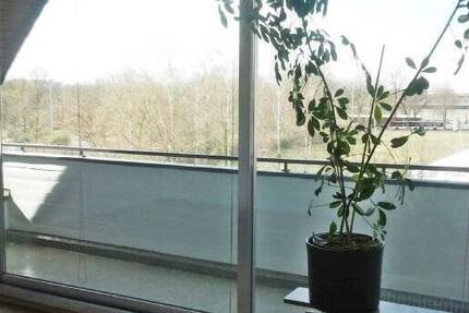 *Eine Dachgeschoßwohnung mit Grünblick! *