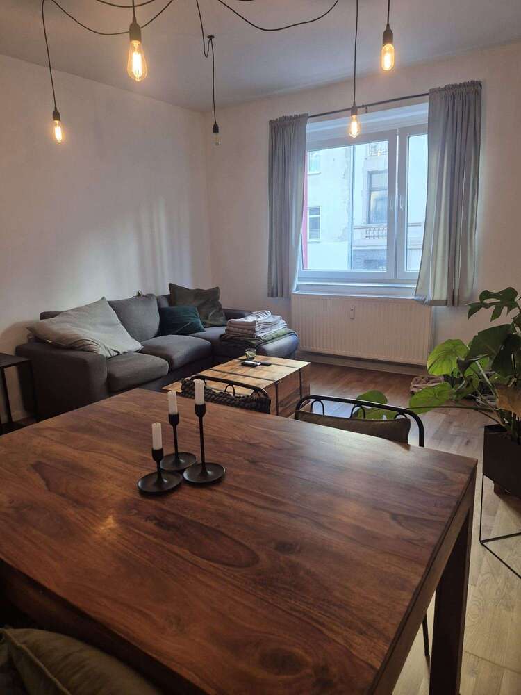 Wohnung zum Mieten in Düsseldorf 899 € 53 m²
