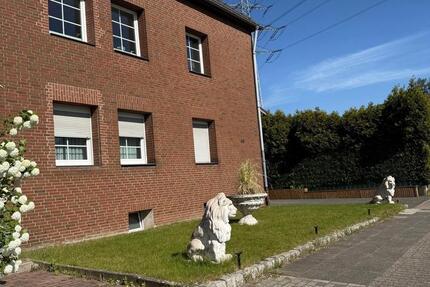 Wohnung Oberhausen Biefang - 2.5 Zimmer, 66 m&sup2;, 850&euro; | Angebot:26423212