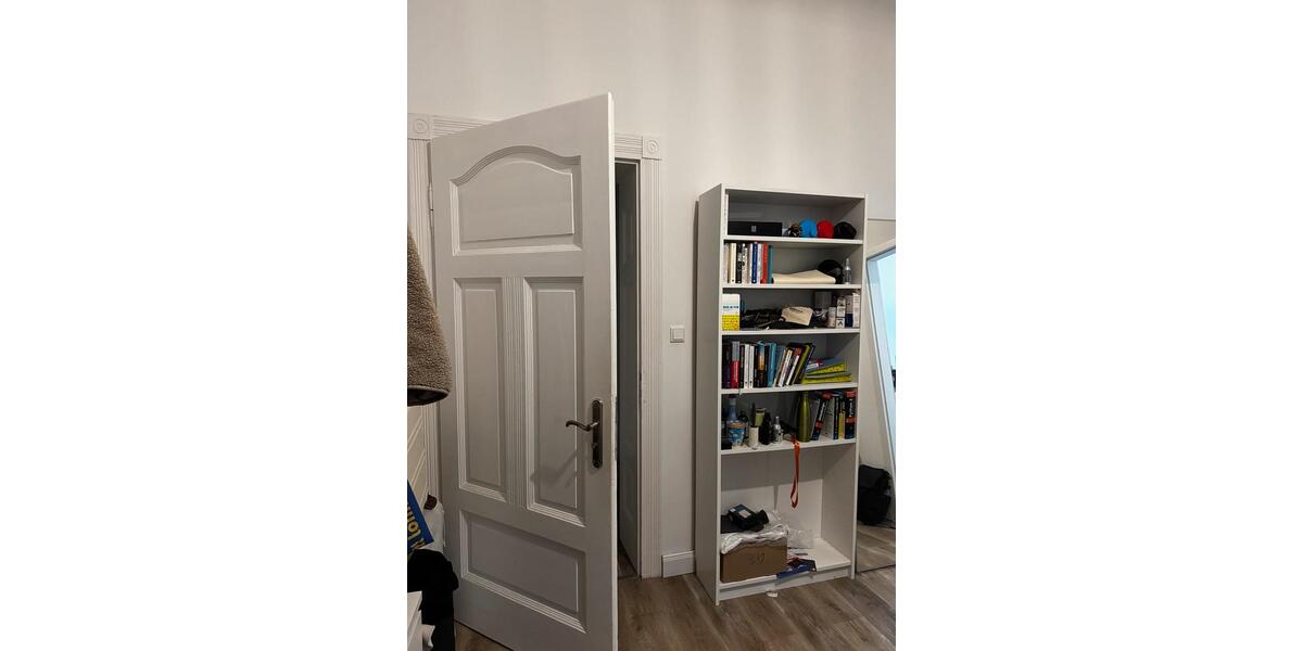 Möbliertes WG-Zimmer in 84 m² Wohnung zur Untermiete – Düsseldorf 1 zimmer