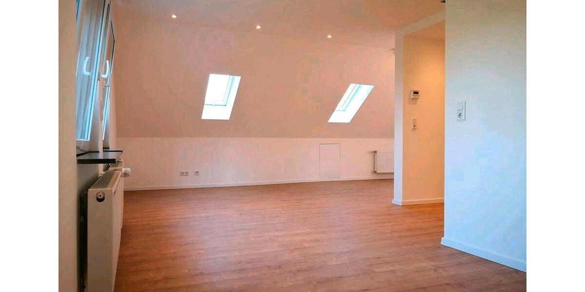 Dachgeschoßwohnung Mülheim an der Ruhr Dümpten - 1.5 Zimmer, 50 m&sup2;, 170.000&euro; | Angebot:26931457