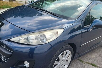 Peugeot 207 230.000 km 2.890 &euro; Duisburg 47167