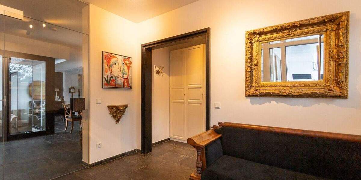 Luxuriöses Einfamilienhaus mit außergewöhnlichem Raumkonzept in Bestlage von Neuss-Selikum 9 zimmer