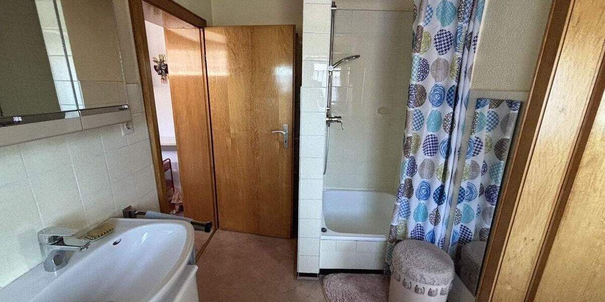 Doppelhaushälfte Krefeld Uerdingen - 4 Zimmer, 80 m&sup2;, 229.000&euro; | Angebot:25741176