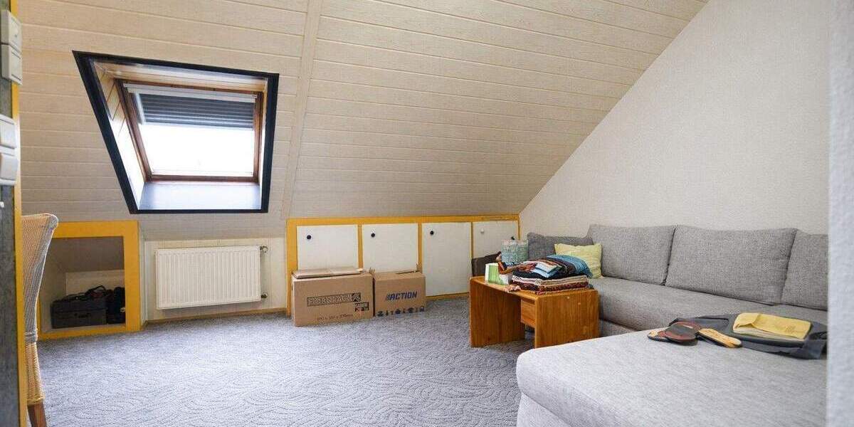 Reihenmittelhaus Krefeld / Uerdingen Uerdingen - 5 Zimmer, 122 m&sup2;, 398.000&euro; | Angebot:25800735