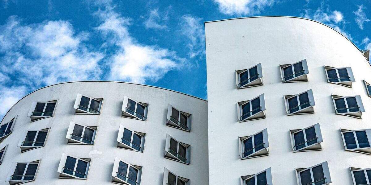 Vollvermietetes MfH mit 10 Einheiten & Aufzug im Lorettoviertel, nähe Medienhafen 2 zimmer