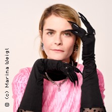 Hazel Brugger - Immer noch wach 29.11.2025 NEW Box Mönchengladbach