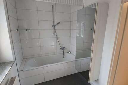 Wohnung Viersen Hülsdonk - 3 Zimmer, 90 m&sup2;, 810&euro; | Angebot:25661754