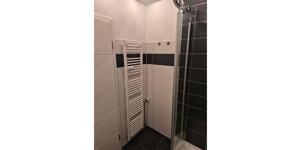 Etagenwohnung Wuppertal Eckbusch - 3 Zimmer, 96 m&sup2;, 252.000&euro; | Angebot:25636924