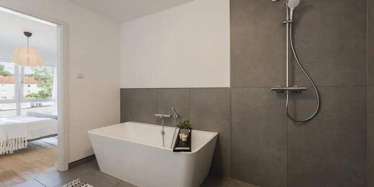 Privatverkauf: Neubauwohnung aus 2022 in Erkrath, direkt Zentral Hochwertige 3-Zimmer-Wohnung 107 qm 3 zimmer